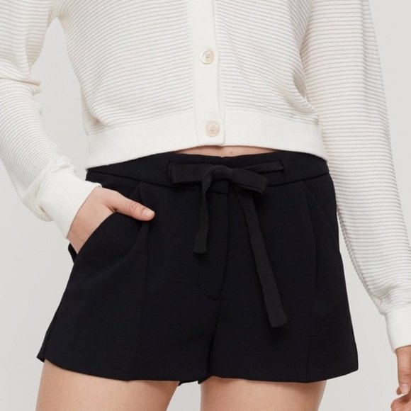Aritzia Shorts Aritzia Wilfred Montrouge Shorts Black S Poshmark